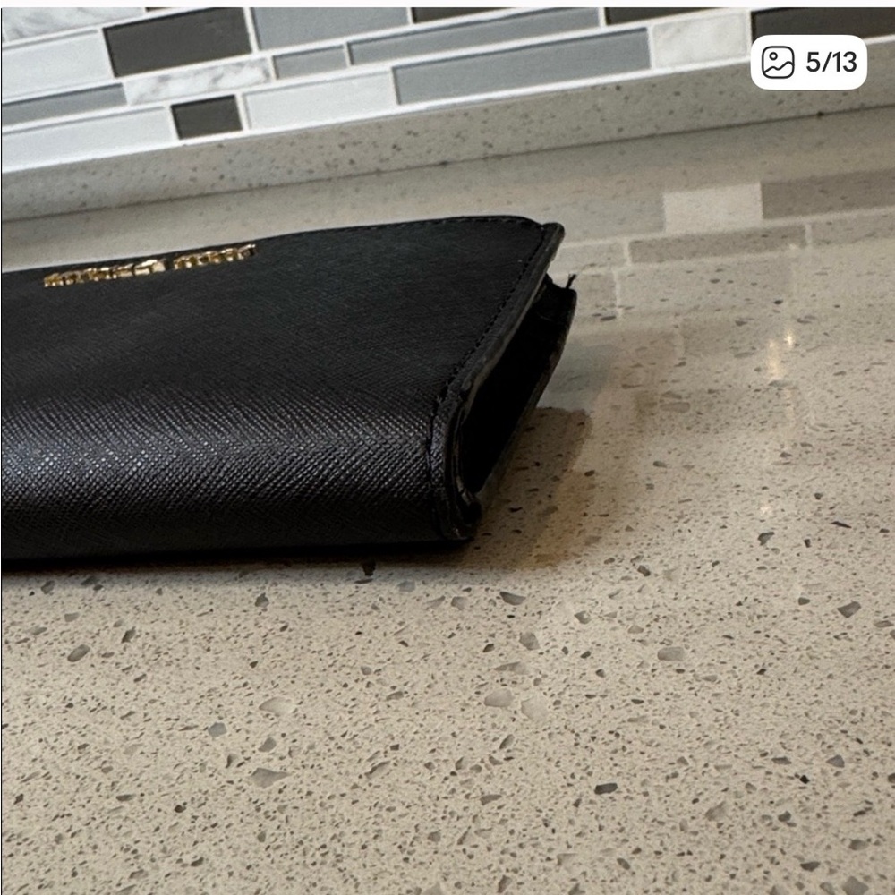 MICHAEL KORS - Wallet/Wristlet - Picture 7 of 14